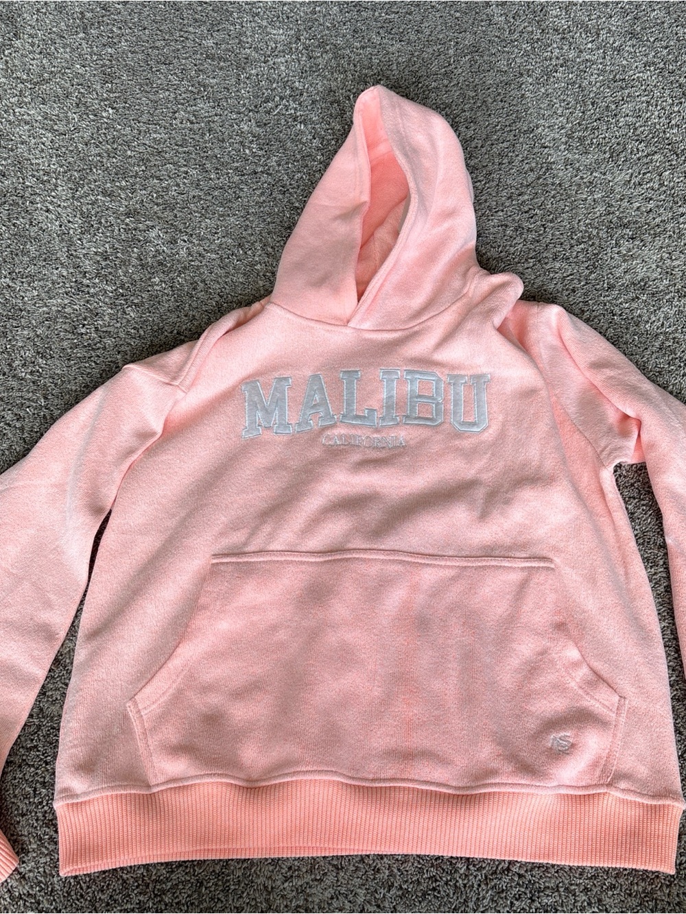 Malibu Embroidered Pullover Hoodie - Women's Sweatshirt